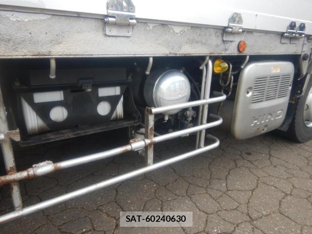 Hino PROFIA 2017-02 8628543-24