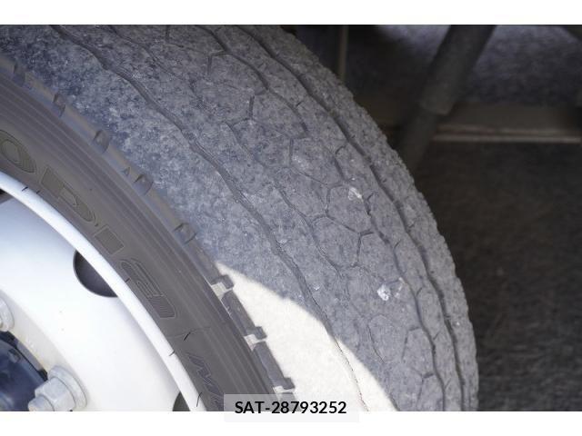 Hino PROFIA 2025-04 8628537-9