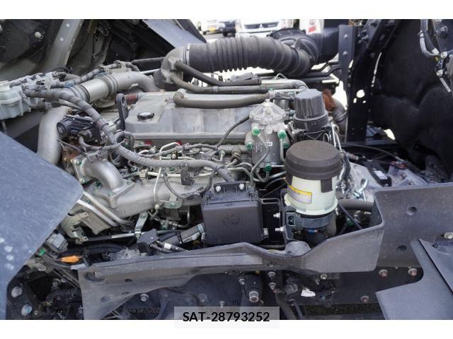 Hino PROFIA 2025-04 8628537-12