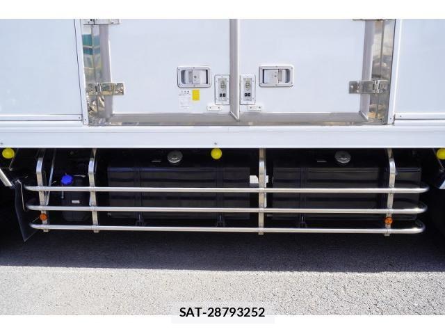 Hino PROFIA 2025-04 8628537-16