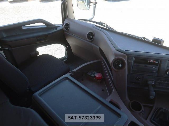 Hino PROFIA 2018-03 8661158-14