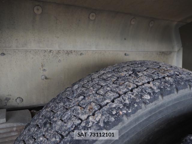 Hino PROFIA 2013-02 8666788-17