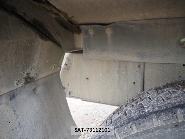 Hino PROFIA 2013-02 8666788-18