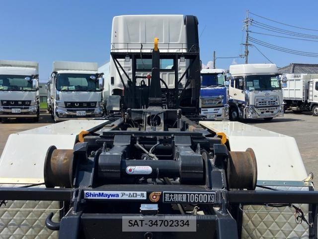 Hino PROFIA 2024-08 8661150-7