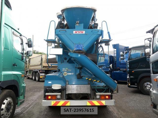Hino PROFIA 2017-03 8666787-11
