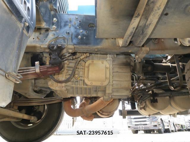 Hino PROFIA 2017-03 8666787-21