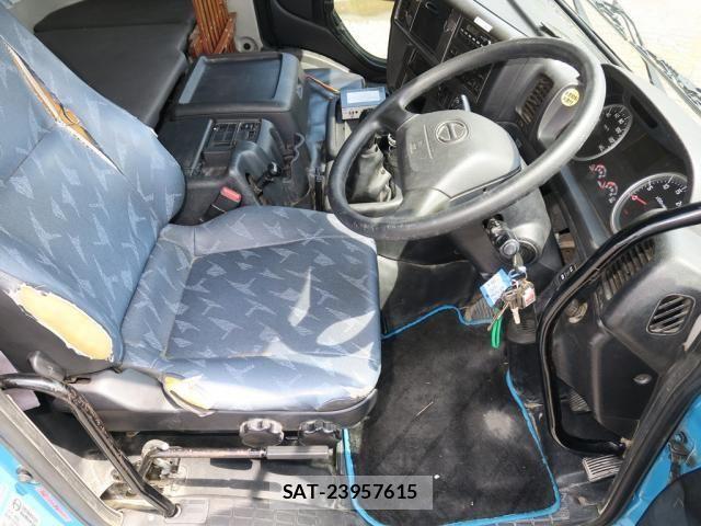 Hino PROFIA 2017-03 8666787-29