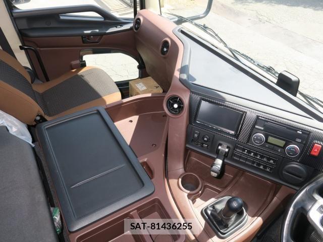 Hino PROFIA 2020-04 8661162-19