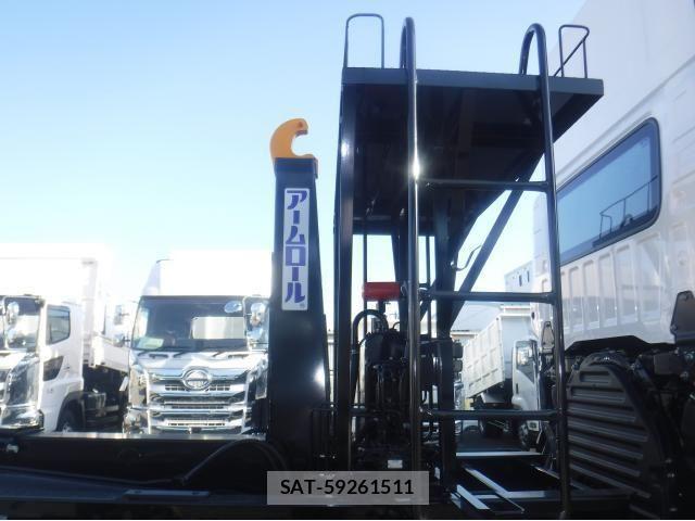 Hino PROFIA 2026-02 8661151-10