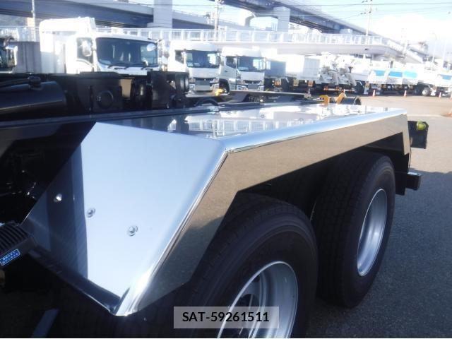 Hino PROFIA 2026-02 8661151-16