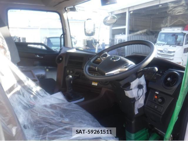 Hino PROFIA 2026-02 8661151-28