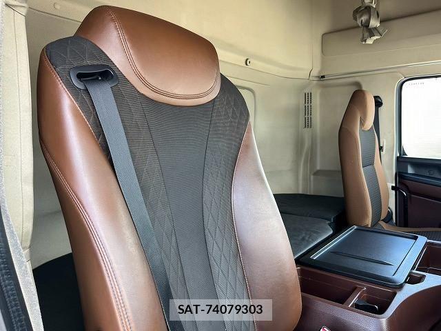 Hino PROFIA 2021-07 8661161-17