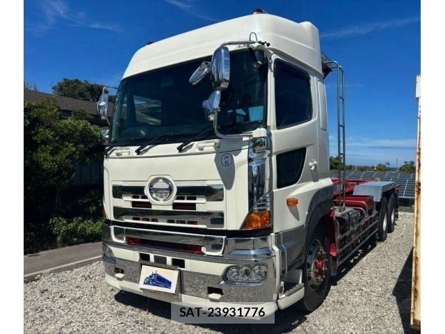 Hino PROFIA 2017-06 8686377-0