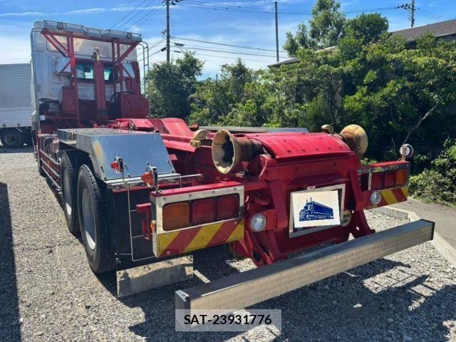 Hino PROFIA 2017-06 8686377-12