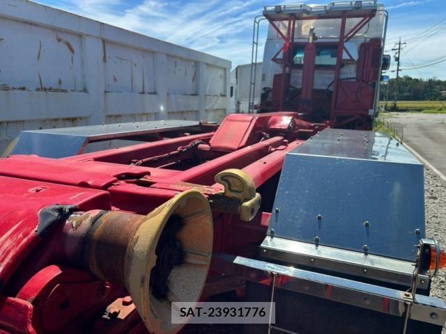 Hino PROFIA 2017-06 8686377-16