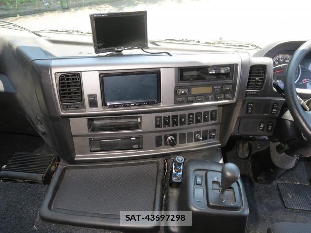 Hino PROFIA 2016-10 8686378-28