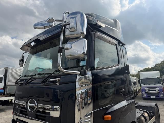 Hino PROFIA 2017-01 8733023-23