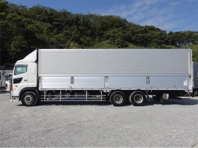 Hino PROFIA 2016-03 8733030-11