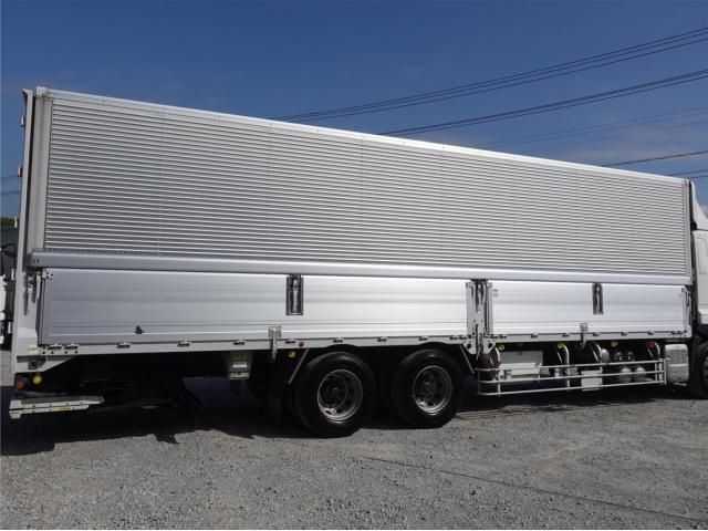 Hino PROFIA 2016-03 8733030-8