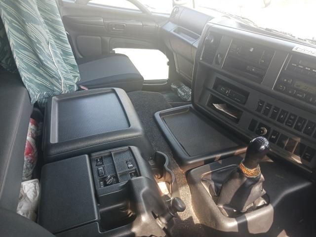 Hino PROFIA 2014-08 8733024-25