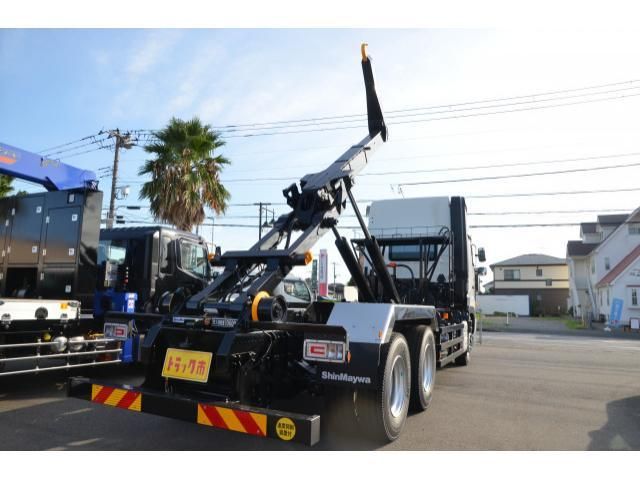 Hino PROFIA 2025-08 8732998-10
