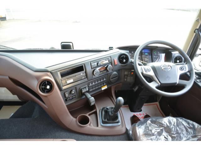 Hino PROFIA 2025-08 8732998-26