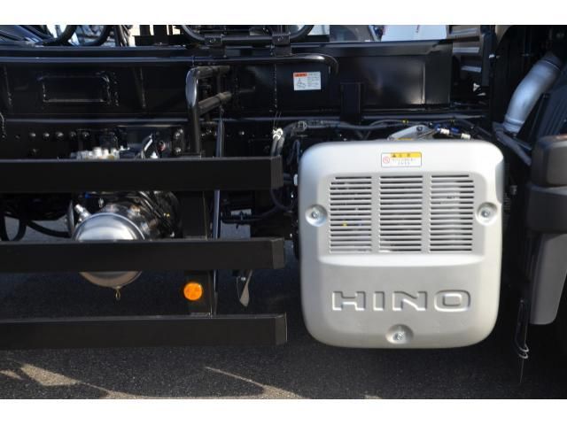 Hino PROFIA 2025-08 8732998-3