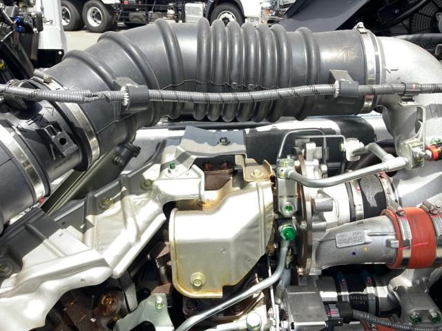 Hino PROFIA 2025-11 8732999-16