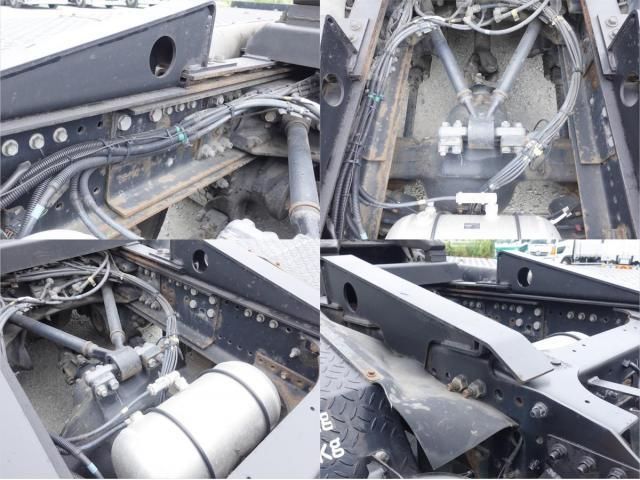 Hino PROFIA 2015-12 8733025-16