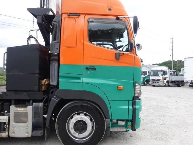 Hino PROFIA 2015-12 8733025-3