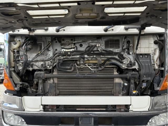 Hino PROFIA 2015-08 8770732-24