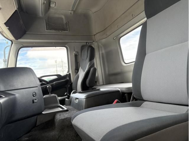 Hino PROFIA 2015-08 8770732-26