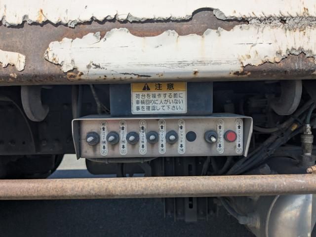 Hino PROFIA 2019-06 8770722-23