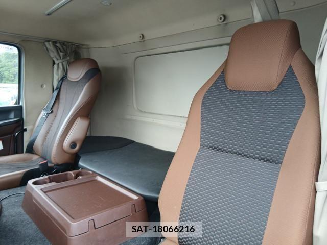 Hino PROFIA 2020-06 8797235-24