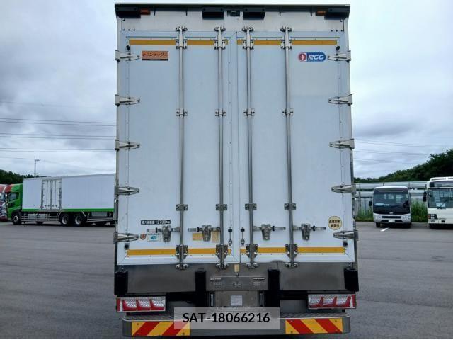 Hino PROFIA 2020-06 8797235-4