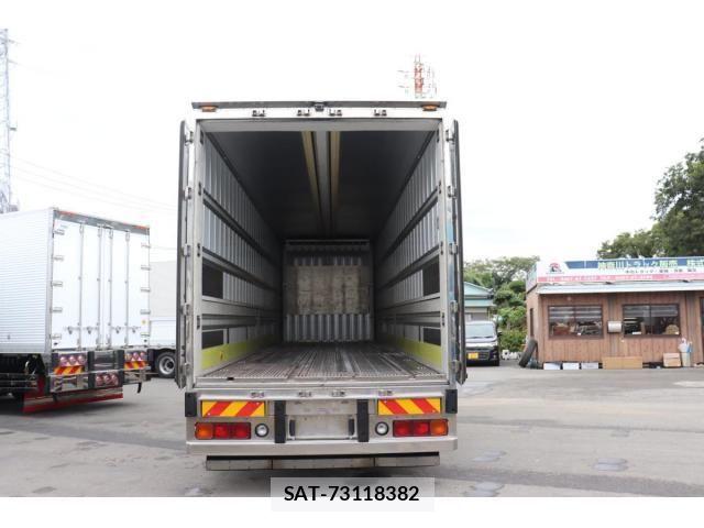 Hino PROFIA 2016-03 8797234-14