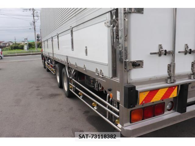 Hino PROFIA 2016-03 8797234-6