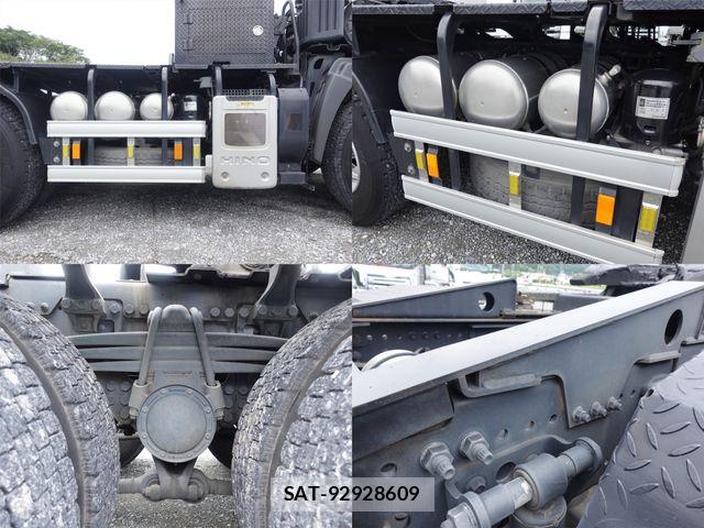 Hino PROFIA 2017-03 8850444-12