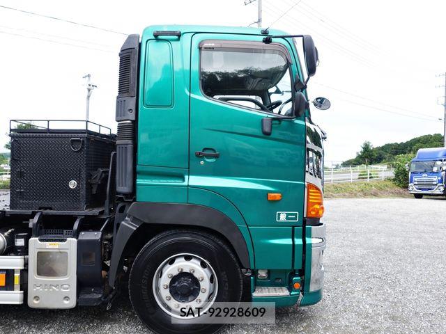 Hino PROFIA 2017-03 8850444-2