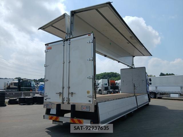 Hino PROFIA 2020-04 8849942-9
