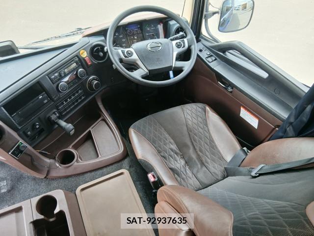Hino PROFIA 2020-04 8849942-24