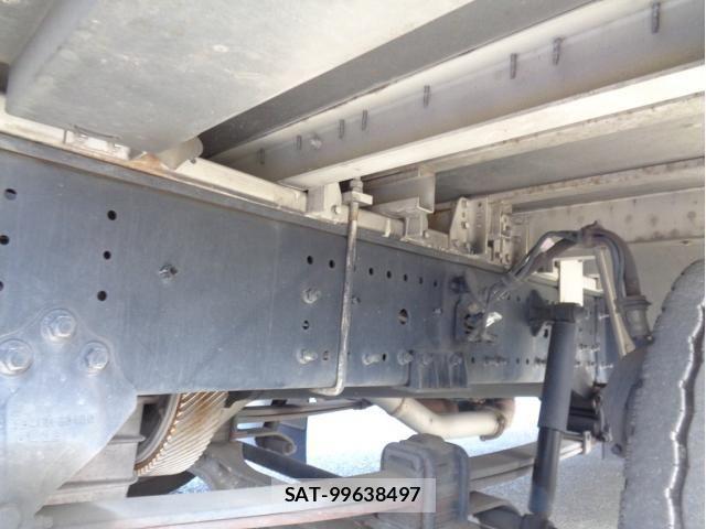 Hino PROFIA 2021-05 8850440-20