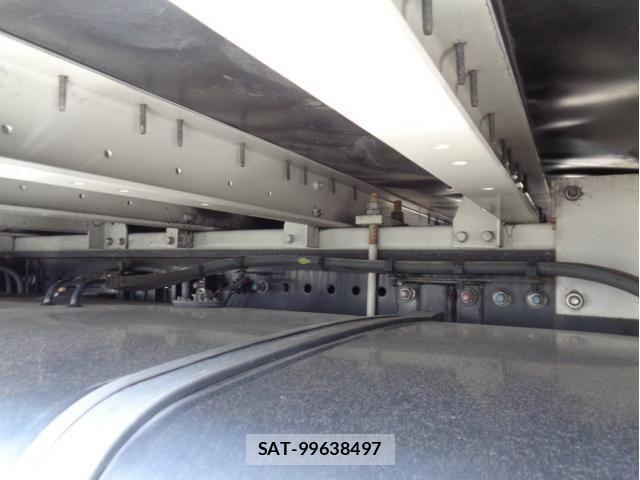 Hino PROFIA 2021-05 8850440-21