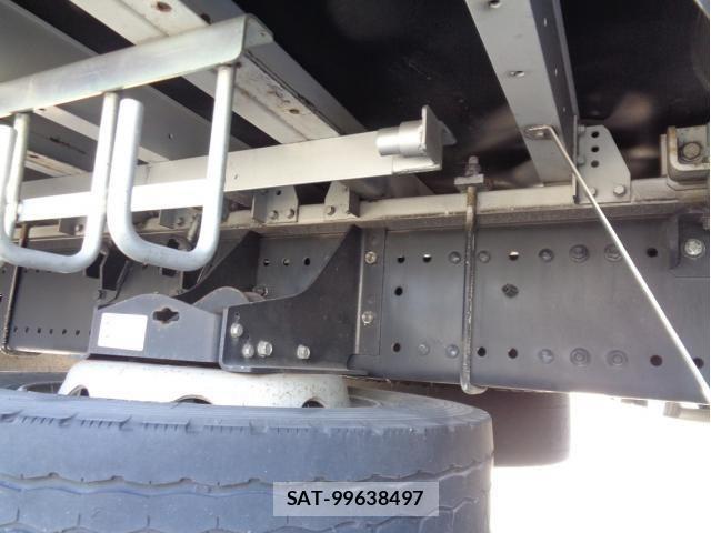 Hino PROFIA 2021-05 8850440-22