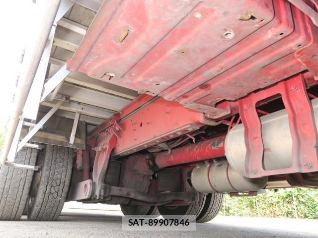Hino PROFIA 2016-08 8850441-15