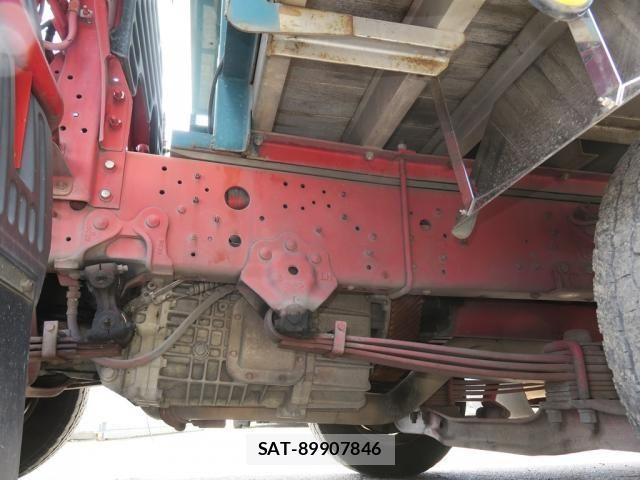 Hino PROFIA 2016-08 8850441-18