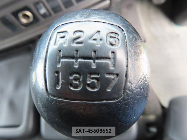 Hino PROFIA 2016-08 8871884-18