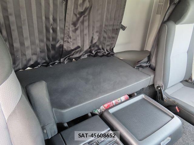 Hino PROFIA 2016-08 8871884-22