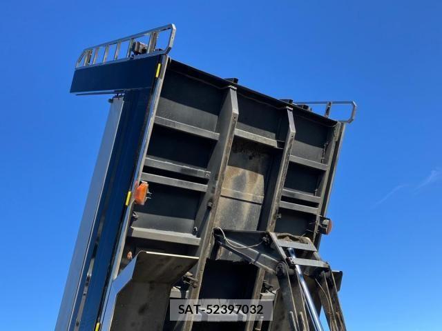 Hino PROFIA 2021-12 8871881-11