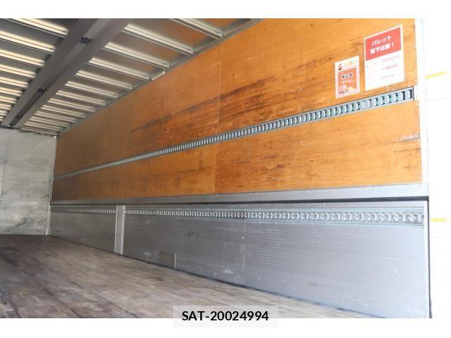 Hino PROFIA 2021-04 8871882-17